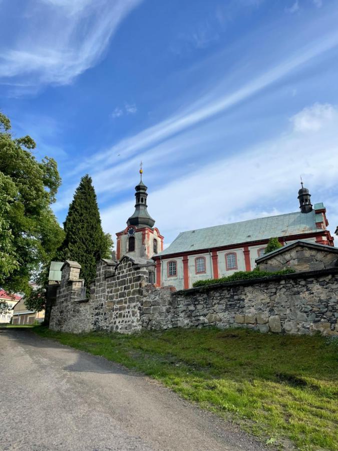Apartman V Kratke Kamenicky Senov Екстер'єр фото
